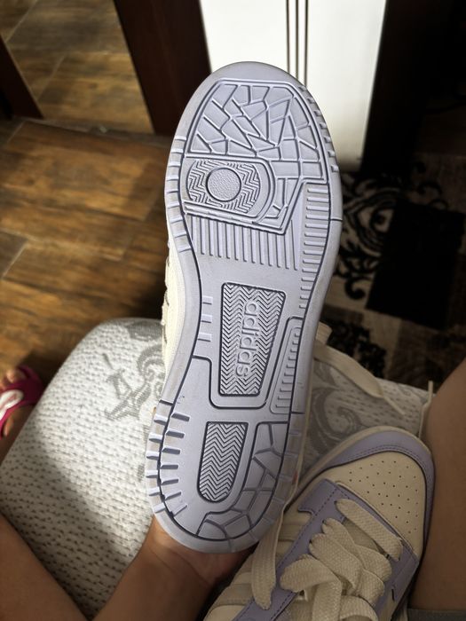Adidas dama marimea 39