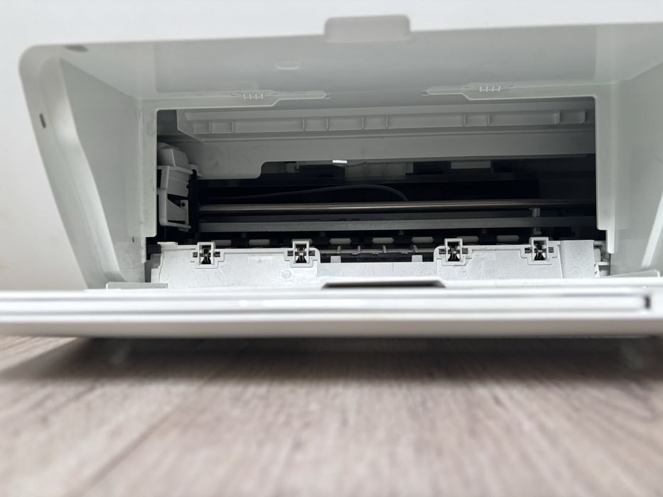 Imprimanta HP DeskJet 2720