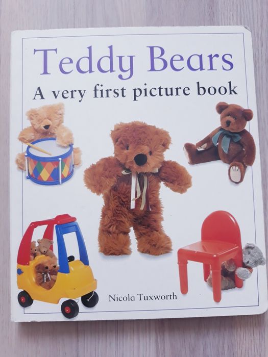 Книжка за деца на английски език с плюшени мечета