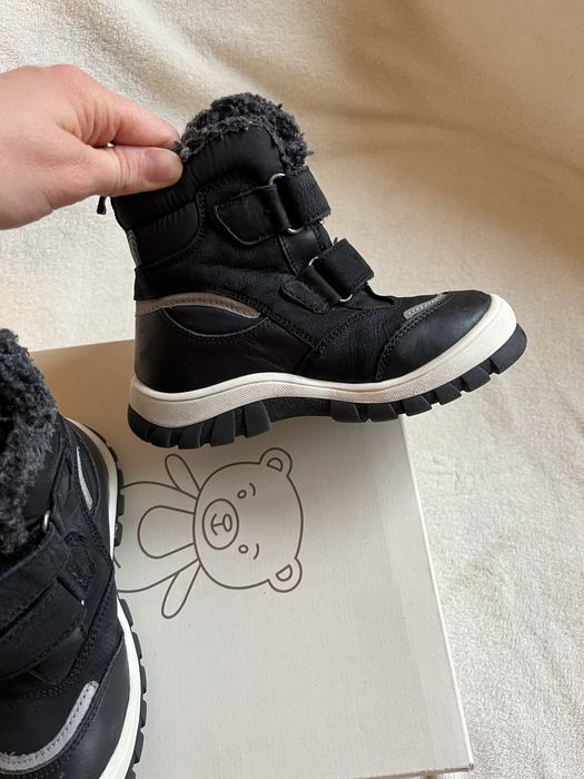 Апрески/Ботуши/обувки