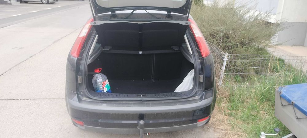 Ford focus 2006 benzina