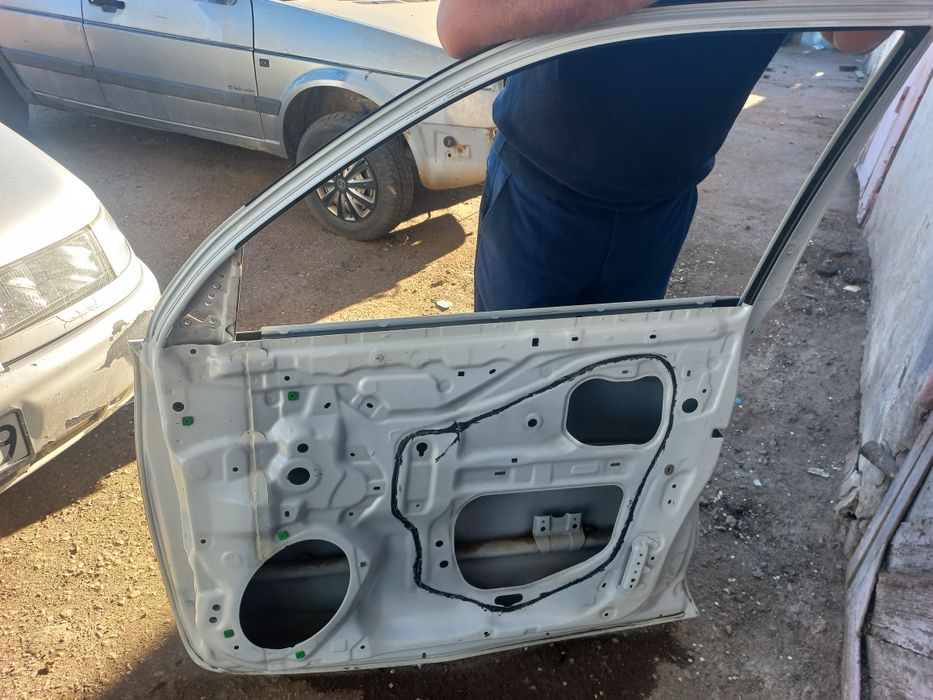 Дверь от тайота прадо 150