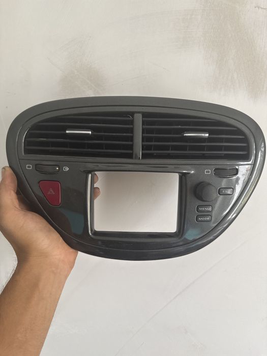 Части за пежо 607