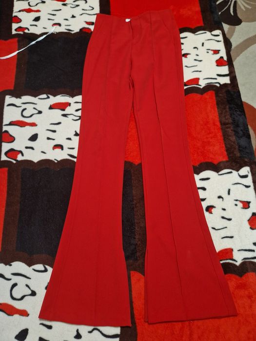 Pantaloni Breshka
