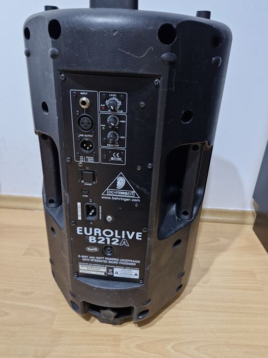 Акустическая колонка Behringer B212A