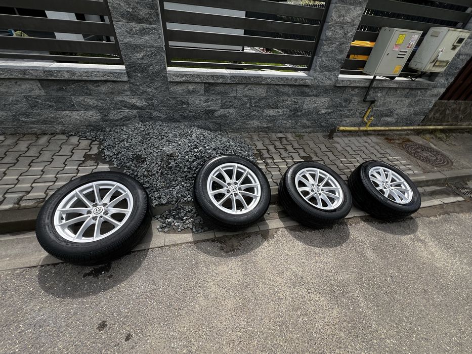 Vand cauciucuri Vara 235 55 R17 xl