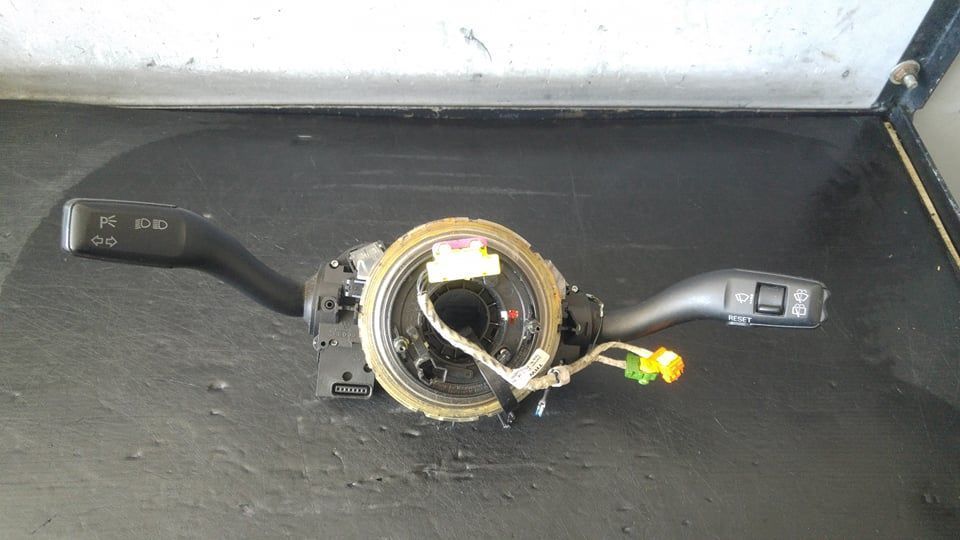 Bloc manete stergator semnalizare spirala volan audi a4 b7 8e0953549s 4e0953503c 4e0953541