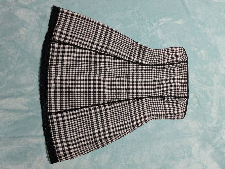 Rochie bustieră de la Guara mărime 38