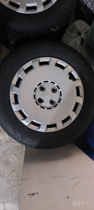 Зимние шины Petlas 195/60R15 (Турция) в  хорошем состоянии