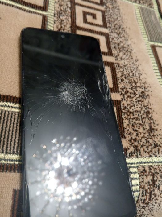 Продам Redmi note 12