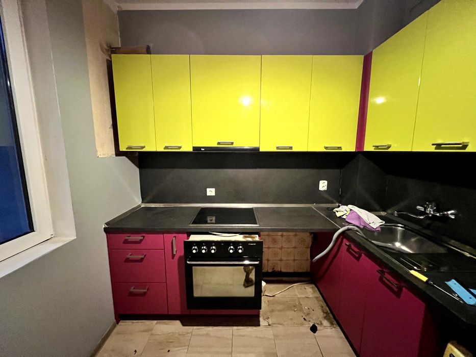 Употребявана Кухня