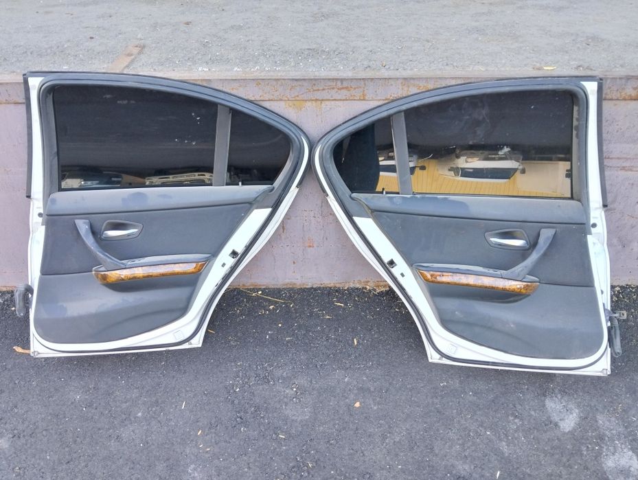 Двери на BMW E90