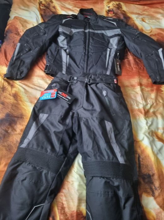 Зимен костюм за моторист