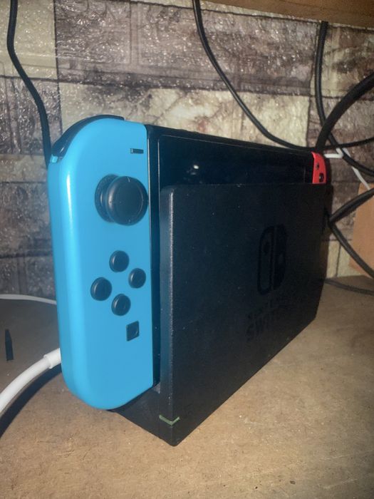 Nintendo Switch може и братер за ps4 или ps4 pro