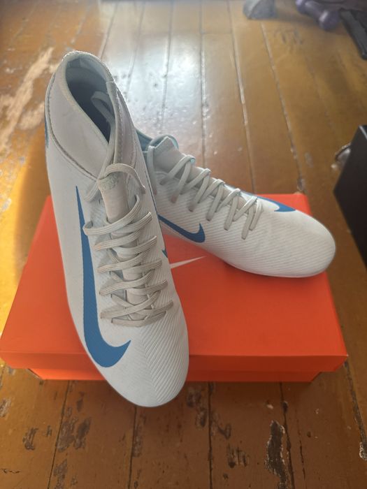 Nike Mercurial Superfly 10 Club FG/MG 44 номер чисто нови с кутия