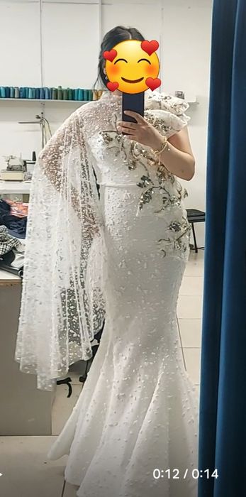 Дизайнерское платье