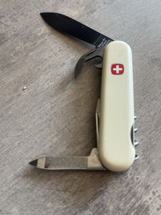 Briceag Wenger , autentic