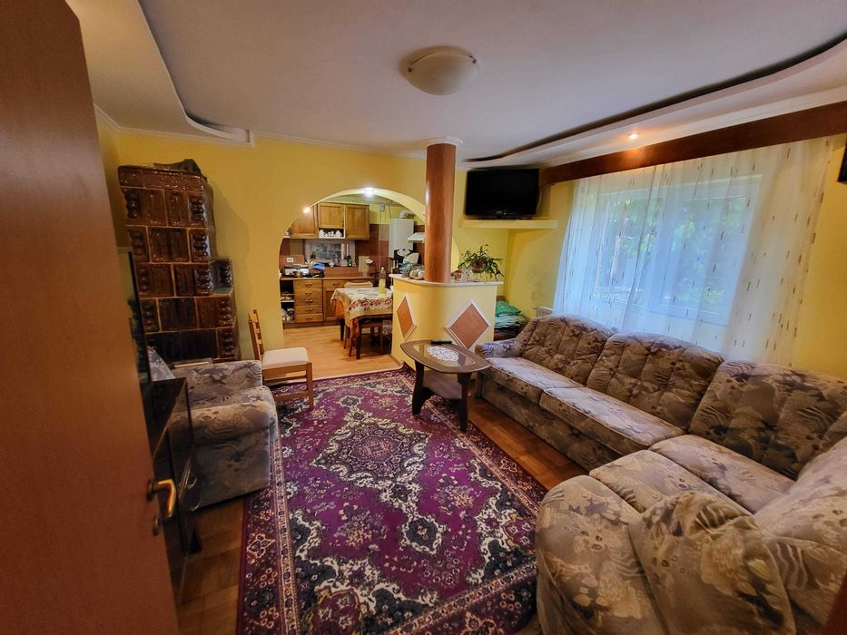 Vanzare casă în Caracal, pe str Lotrului 36, cu teren generos de 607mp