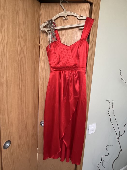 Rochie midi , eleganta , marimea M