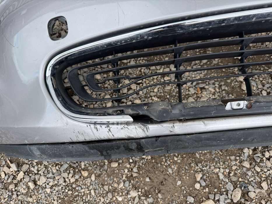 Предна броня за Renault Zoe (2012-2019)