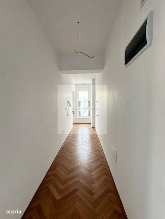 Apartament 3 camere DUPLEX-PENTHOUSE/terasa de 85 mp/Metrou Berceni