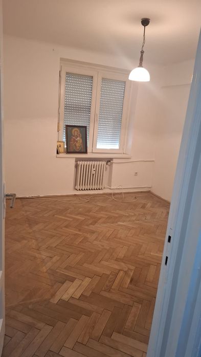 Apartament 2 camere semidecomandat English Park