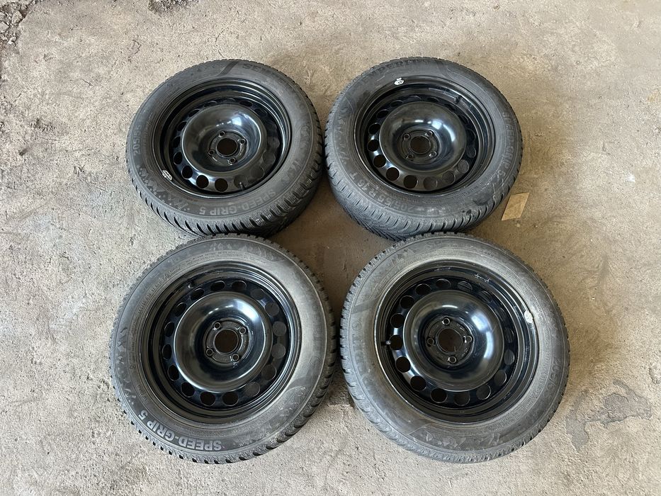 16,4x108 Citroen,Peugeot с зимни гуми 205/55/16 Semperit Speed Grip