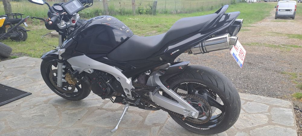 Suzuki Gsr 600 K6