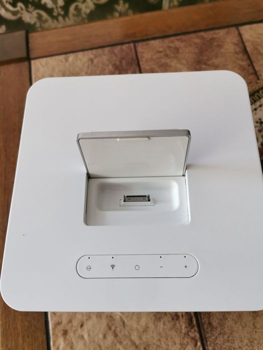 RCube  Arcam. Sonab Cloud 9 subwoofer wireless activ