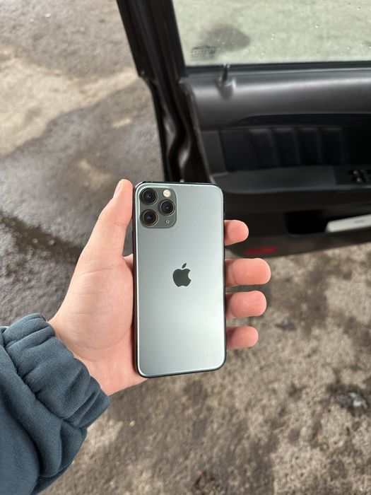 Iphone 11 Pro 64 Gb sotiladi