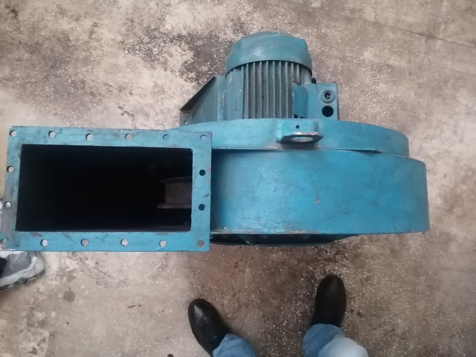 Exhaustor aer industrial trifazic