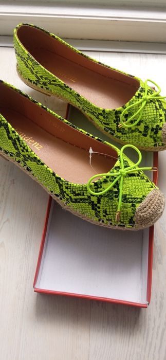 Дамски обувки тип балеринки