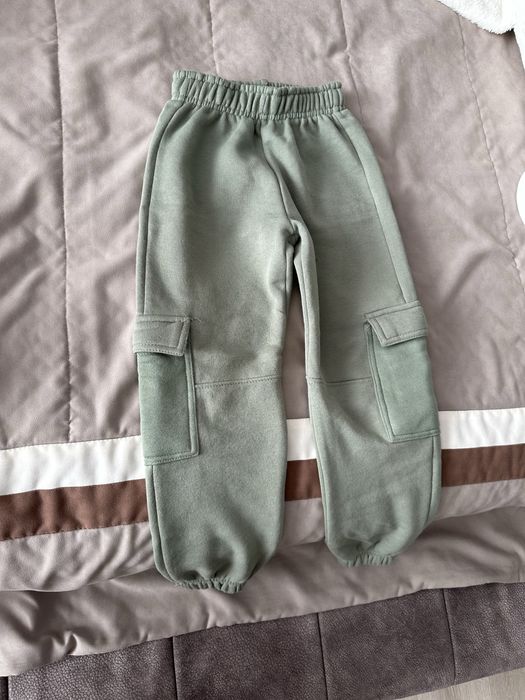 Продам блузку, брюки Zara на рост 128-134