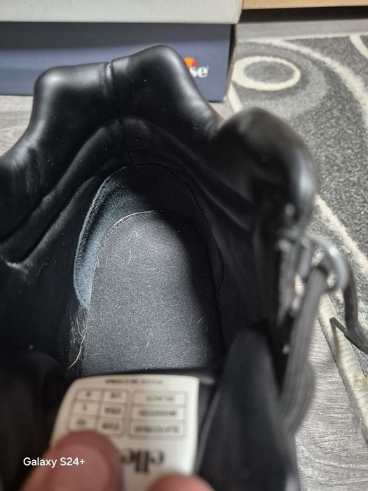 100% орегинални мъжки боли ellesse