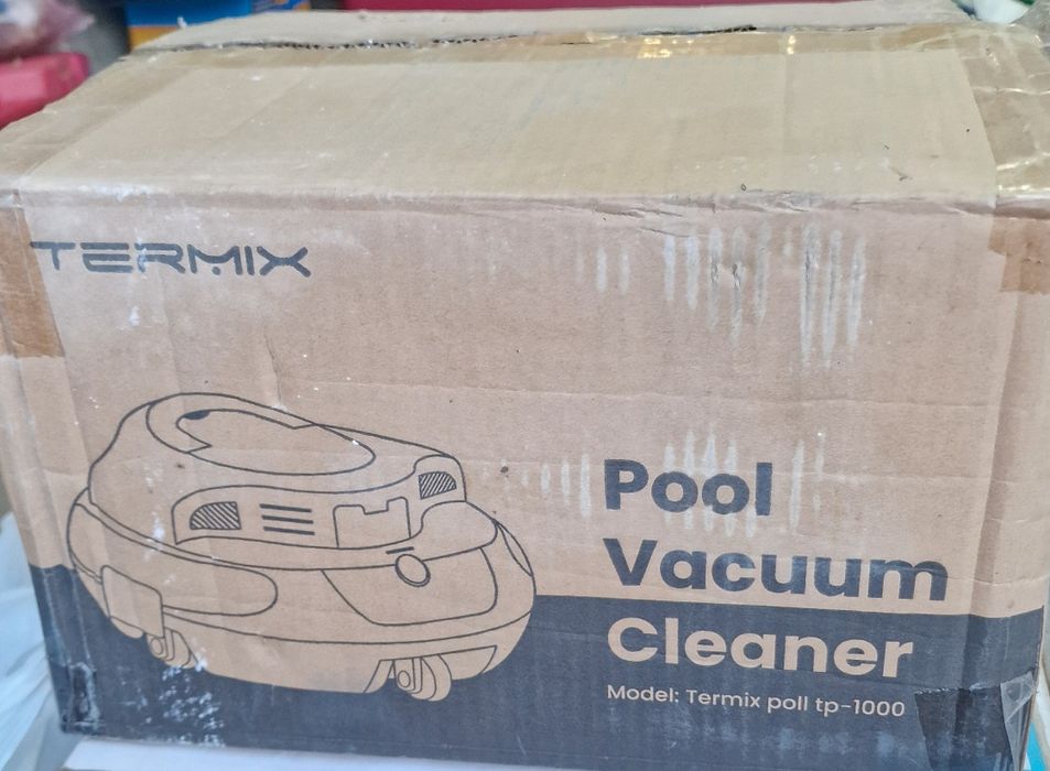 робот-пылесос Termix Pool TP-1000.
