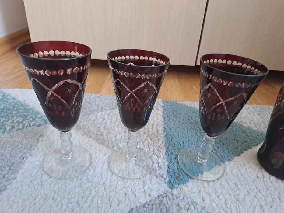 Vand set vintige cristal rubiniu