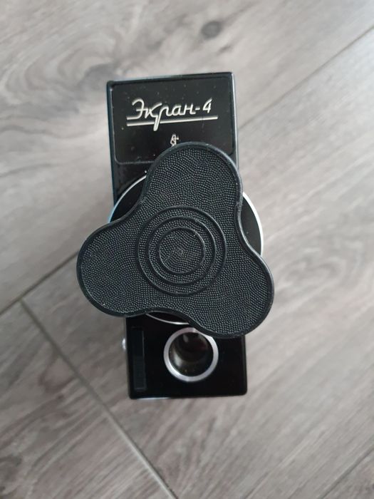 Кинокамера пленочная Экран-4, 8мм, СССР