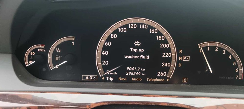 Продавам напълно обслужен Mercedes-Benz S 350, AMG пакет.
