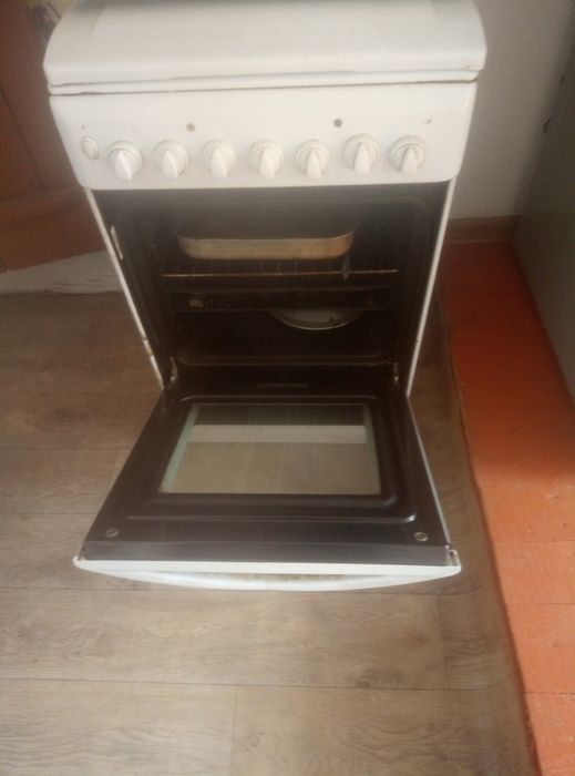 Продам холодильник элекрогазовую плиту