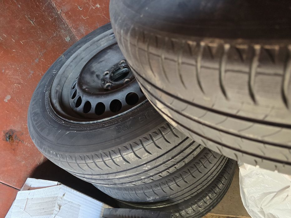гуми с джанти 195/60/ R16 Michelin  джанти – 4 броя