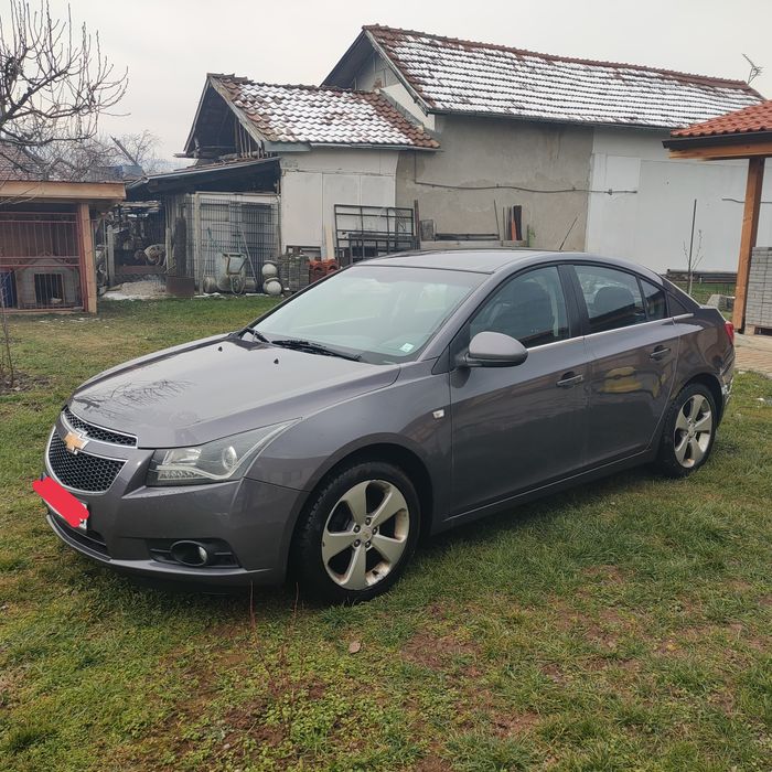Cevrolet Cruze 1.8, 141 к.с., газ-бензин