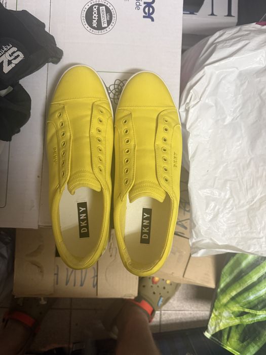 DKNY отигинални 44 номер