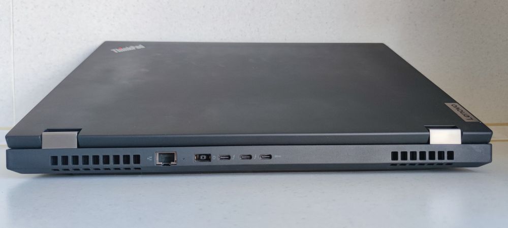 Lenovo ThinkPad P15 Gen 2 (i7-11800H | 32GB RAM | 1TB SSD)