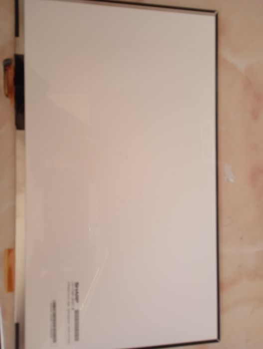 LSD екран сензорен