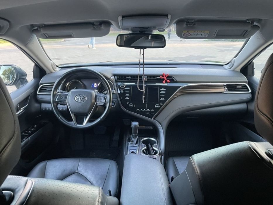 Трансфер из аэропорта или вокзала и обратно Работаем днем и ночью