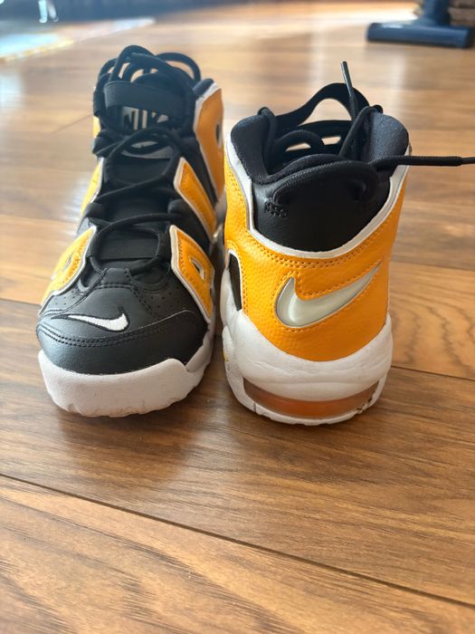 Nike Air sneakers in Black/University 38