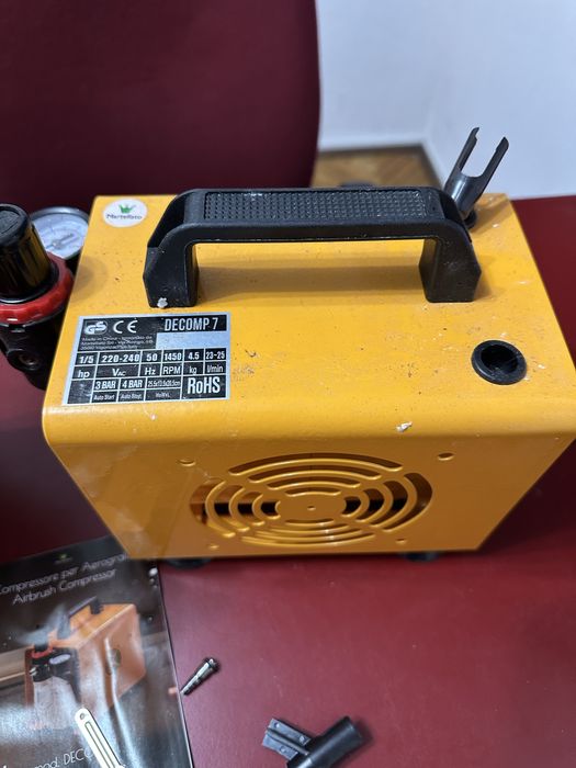 Compresor aerograf Martellato DECOMP 7 – silențios, compact, cu regulator ideal pt horeca  cofetarie patiserie