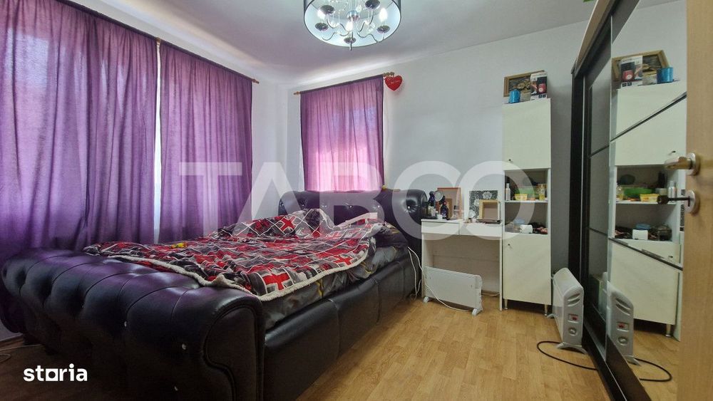 Casa individuala 4 camere cu teren generos si terasa inchisa Selimbar