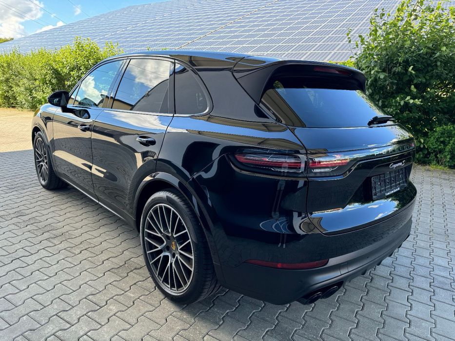 Dezmembrez Porsche Cayenne 2018-2025