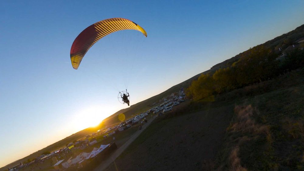 Filmări cu drone FPV și DJI - Evenimente, Imobiliare sau alte proiecte